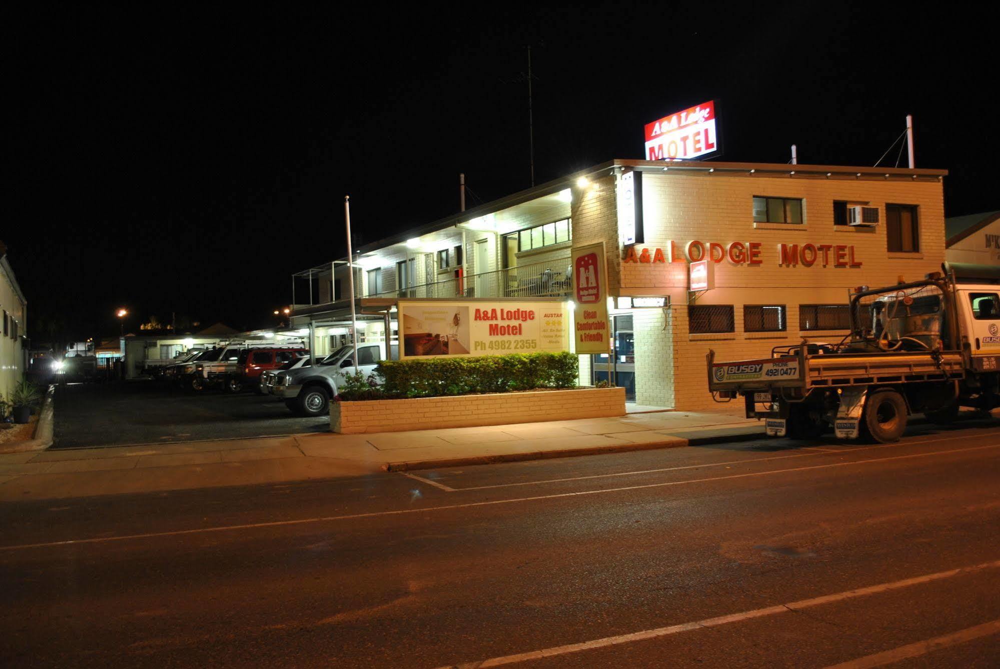 A&A Lodge Motel Emerald Exteriér fotografie